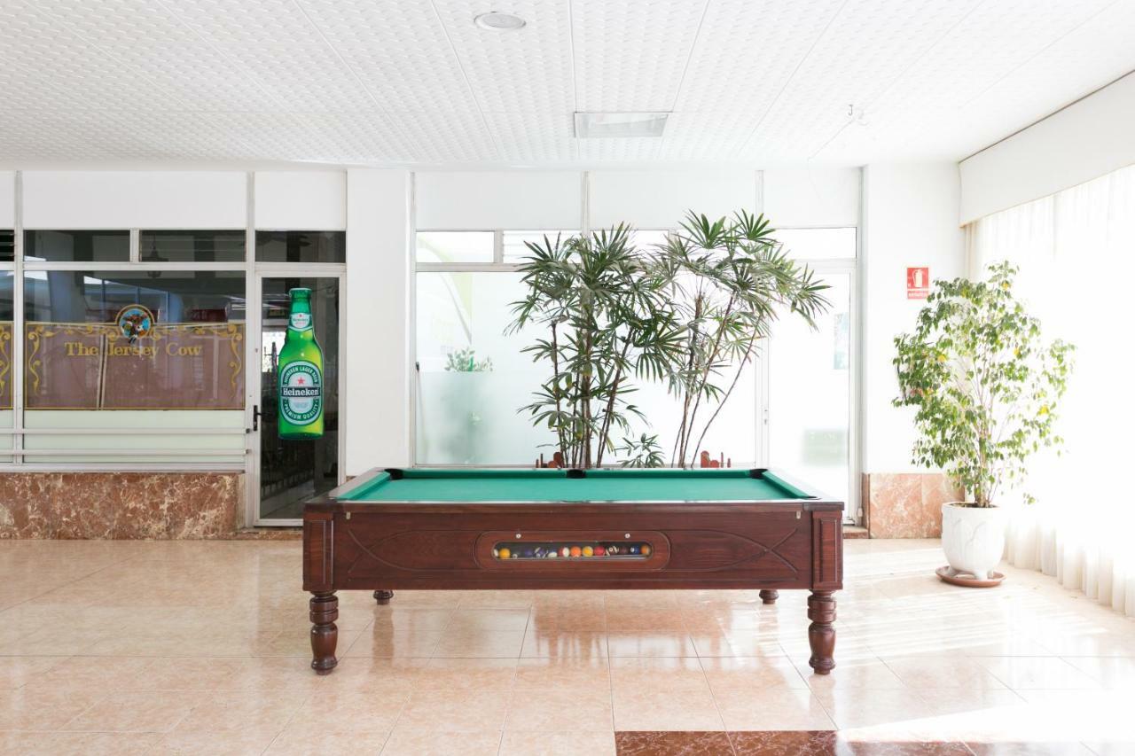 Apartment 408 Enchanting El Dorado Accommodation, Sea View!
